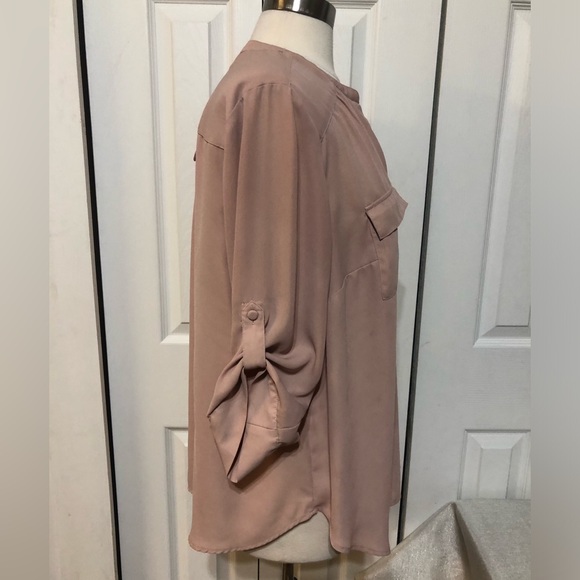 torrid Harper Georgette Pullover 3/4 Sleeve Pink Sheer Blouse with buttons - Picture 3 of 9